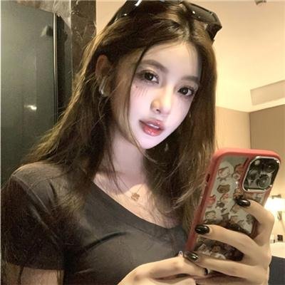 蝴蝶梦海报